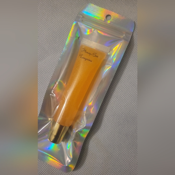 LIP GLOSS - Picture 4 of 4